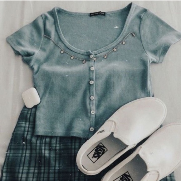 ONE LEFT!! back to school outfit muster box - Picture 5 of 10